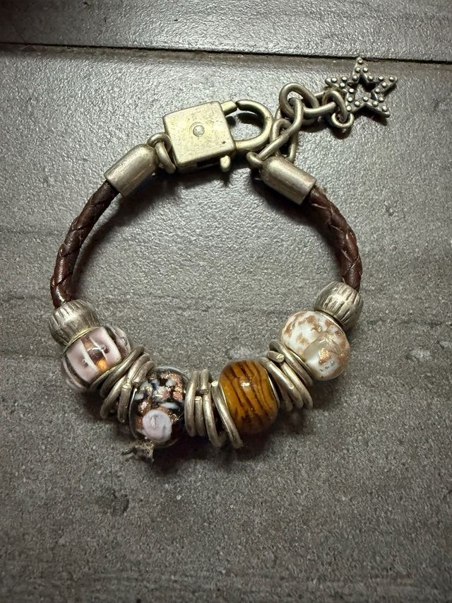 Pulsera cuero y zamac