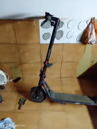 Patinete eléctrico se vende o se cambia
