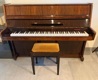 Piano Vertical Cherny
