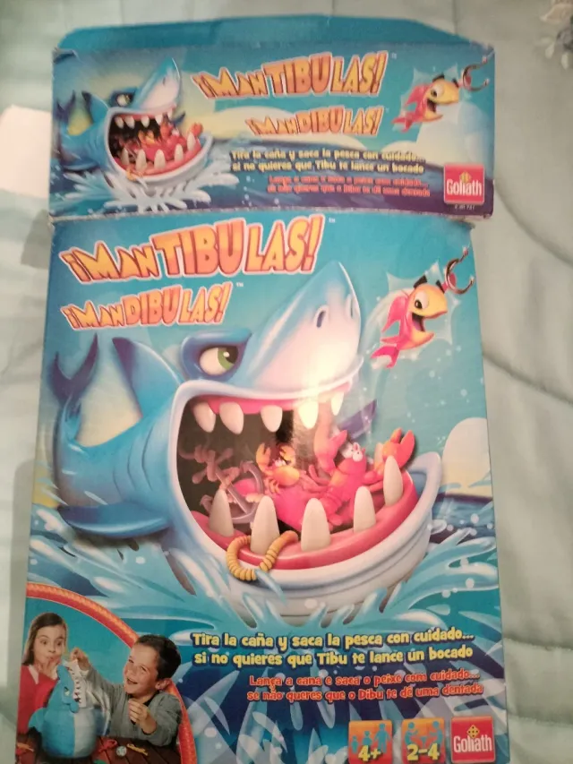 Juego ¡Mantíbulas! Goliath Tiburón