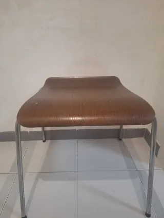 Vendo Silla de madera urgente