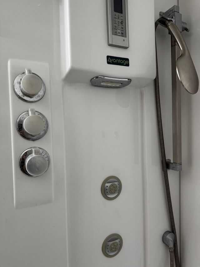 Cabina Sauna e Hidromasaje