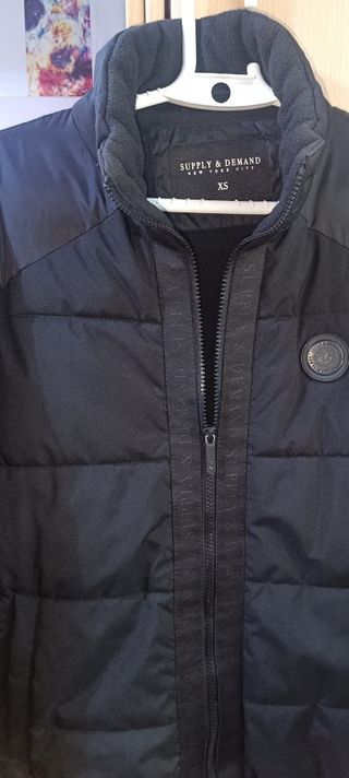 Cazadora Supply & Demand Negra Talla XS