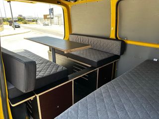 Volkswagen Transporter T5 del 2015 con 85.000 km