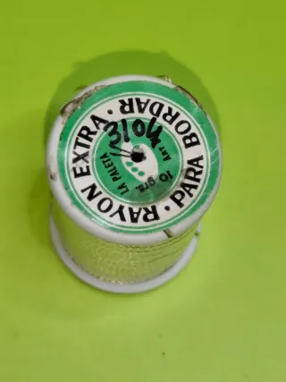 Hilo Rayón La Paleta Bordar 3104