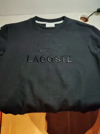 Sudadera Lacoste Negra diseños bordados