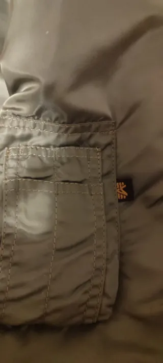 Chaqueta Bomber Alpha Industries Verde