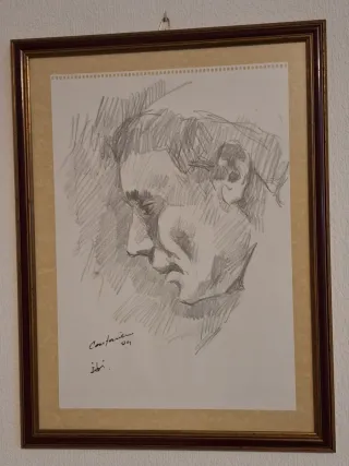 Dibujo a lápiz de retrato enmarcado