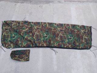 Manta térmica militar camuflaje boscoso