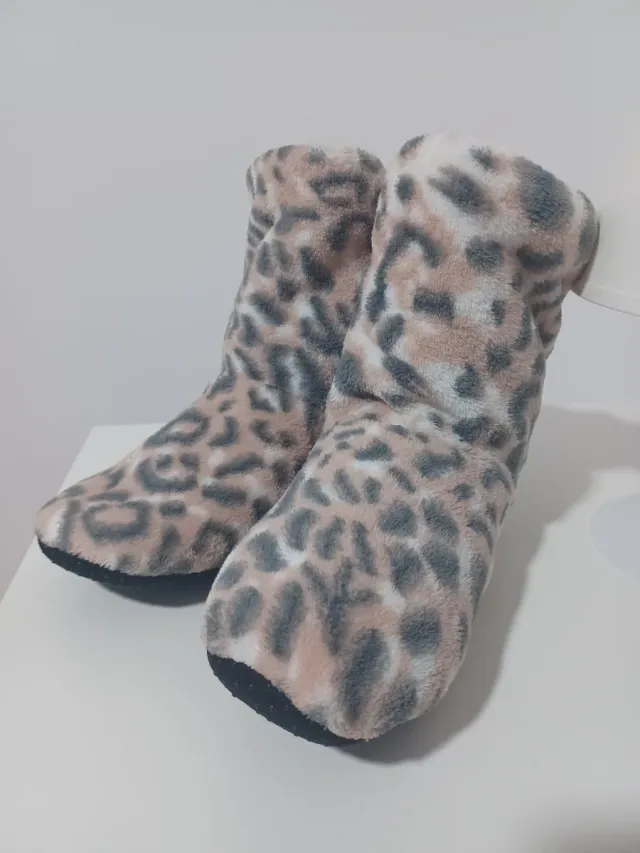 Zapatillas Botita Mujer Animal Print