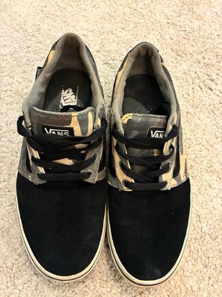 Zapatilla Vans Chukka Low Talla 38.5 