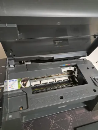 Impresora Epson Stylus SX105 Negra