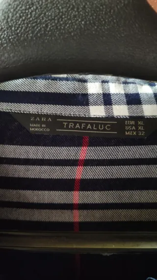 2 camisas Zara.