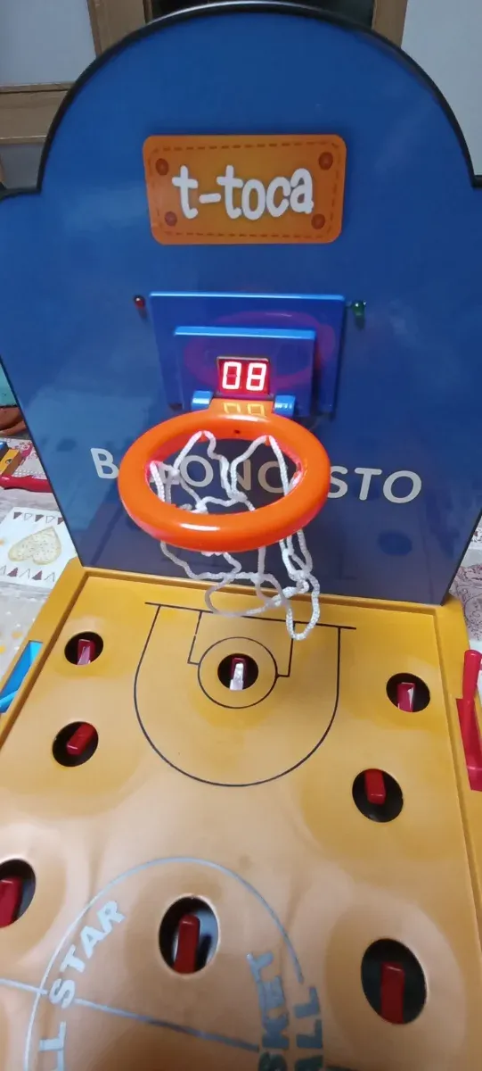 Juego de mesa de Baloncesto T-TOCA (juguettos)