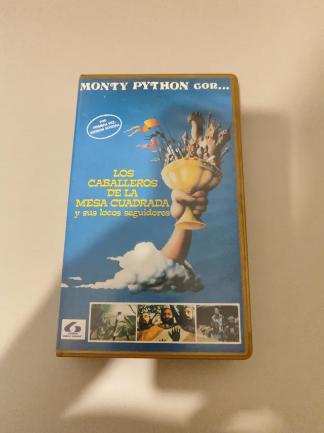 Monty Python Los Caballeros de la Mesa Cuadrada