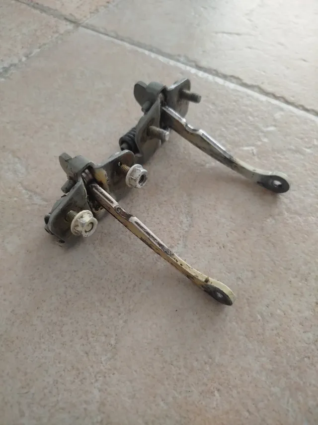 Frenos Puerta Supercinco GT Turbo