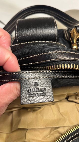 Bolso Gucci Satchel Lona Negra