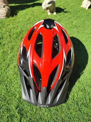 Casco marca Giro como nuevo gran calidad
