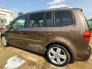 Volkswagen Touran 2011 (TAMBIEN SE CAMBIA)