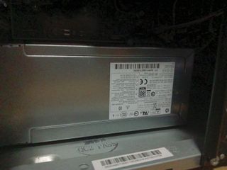 Torre HP Negra y Verde