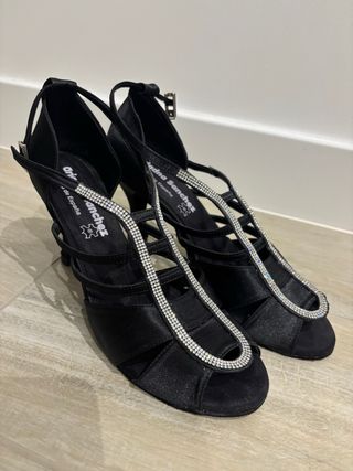 Tacones Bachata Adria Sanchez Negros