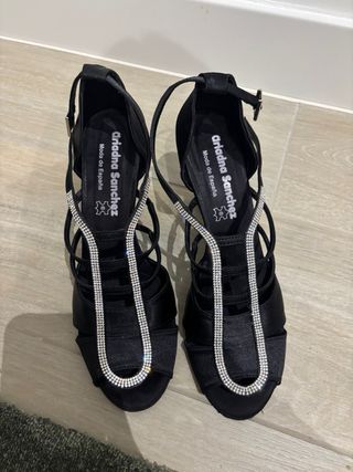 Tacones Bachata Adria Sanchez Negros