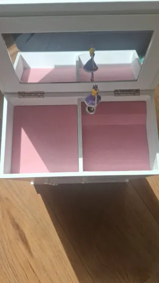 Carillon portagioie per bambini con 6 scomparti