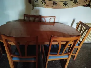 Mesa comedor grande con 6 sillas