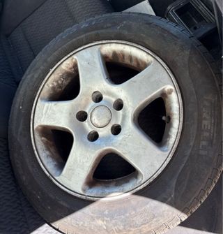 Llantas Audi A4 con neumáticos