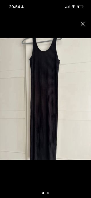 Vestido largo negro con encaje