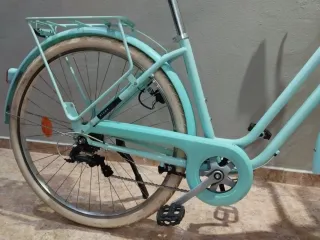 Bicicleta Mint con Cesta y Portabultos