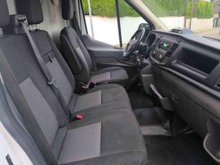 Ford Transit 2021