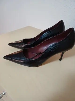 Zapatos de salón negros