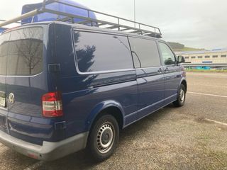 Volkswagen Transporter T5 2011