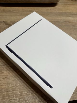 MacBook Air 13 pulgadas chip M3 color medianoche