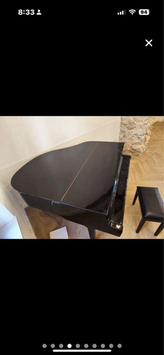 Piano de Cola Tchaika Negro