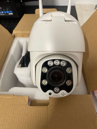 Cámara Vigilancia Exterior PTZ Nueva