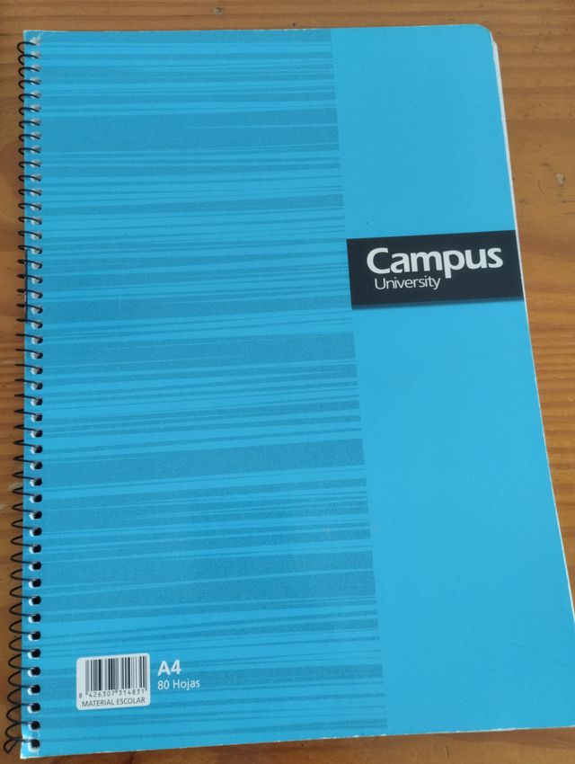 Conjunto materiales 2 cuadernos y subrayador