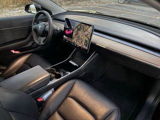 Tesla Model 3 Standard Range 2020