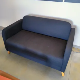 Sofá de 2 plazas tela