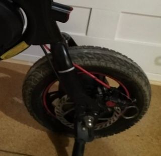 Patinete Eléctrico KUGOO, 25 km hora 20 autonomía.
