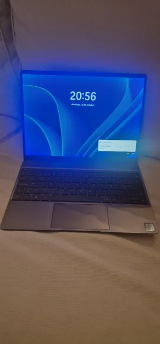 Huawei MateBook X WT-W09 Ultrabook 256GB 8 RAM