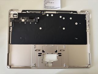 Topcase Teclado MacBook Air M2 13 A2681