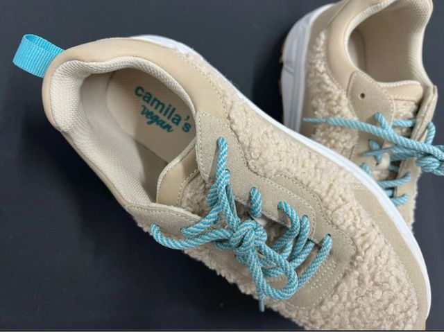 Zapatillas Camila's mujer beige y azul