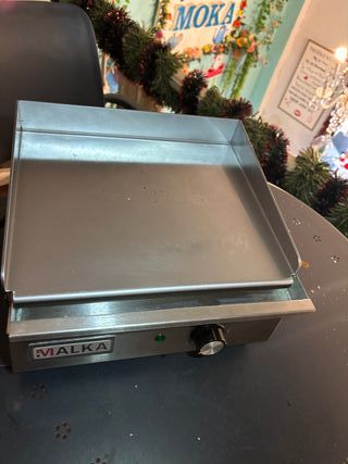 Plancha eléctrica MALKA