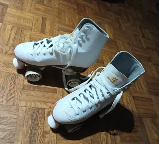 Patines blancos talla 40