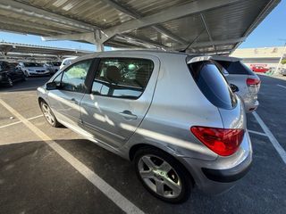 Peugeot 307 2002