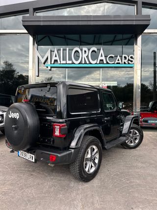 Jeep Wrangler Sahara 