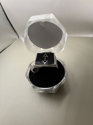 Anillo de hombre con diseño
