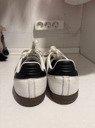 Zapatillas Adidas Samba Blancas y Negras